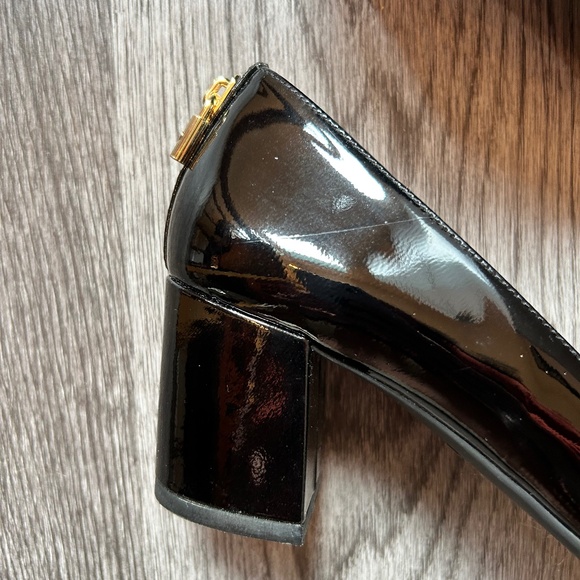 Michael by Michael Kors Black Mira Mid Pump | 6 - Picture 4 of 11